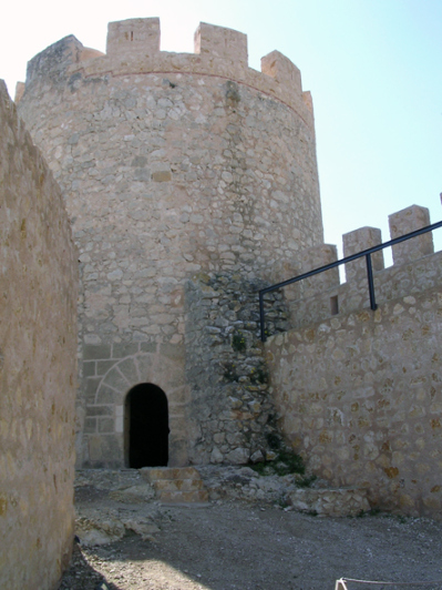 Làmina 13. Torre Grossa del Castell de Castalla.